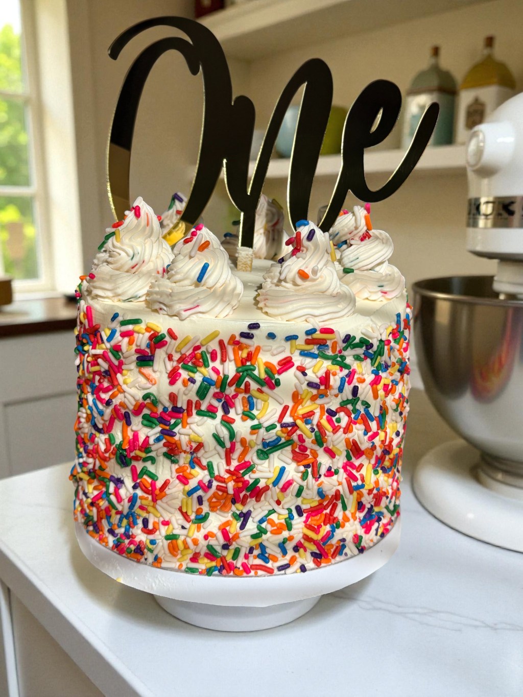 The Sweetest Mess: My First Smash Cake Order Outside of&nbsp;Family